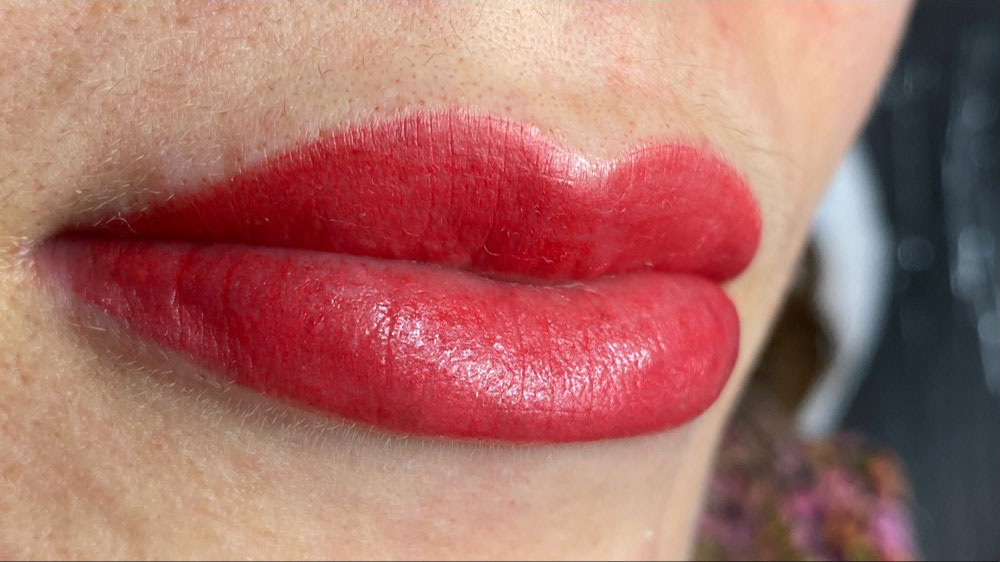 Aquarell Lips Technique: Lippen nach dem PMU